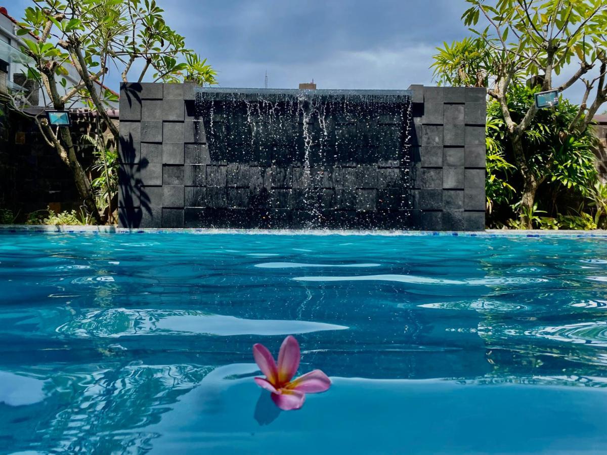 Sun Royal Hotel Kuta Lombok Exteriér fotografie
