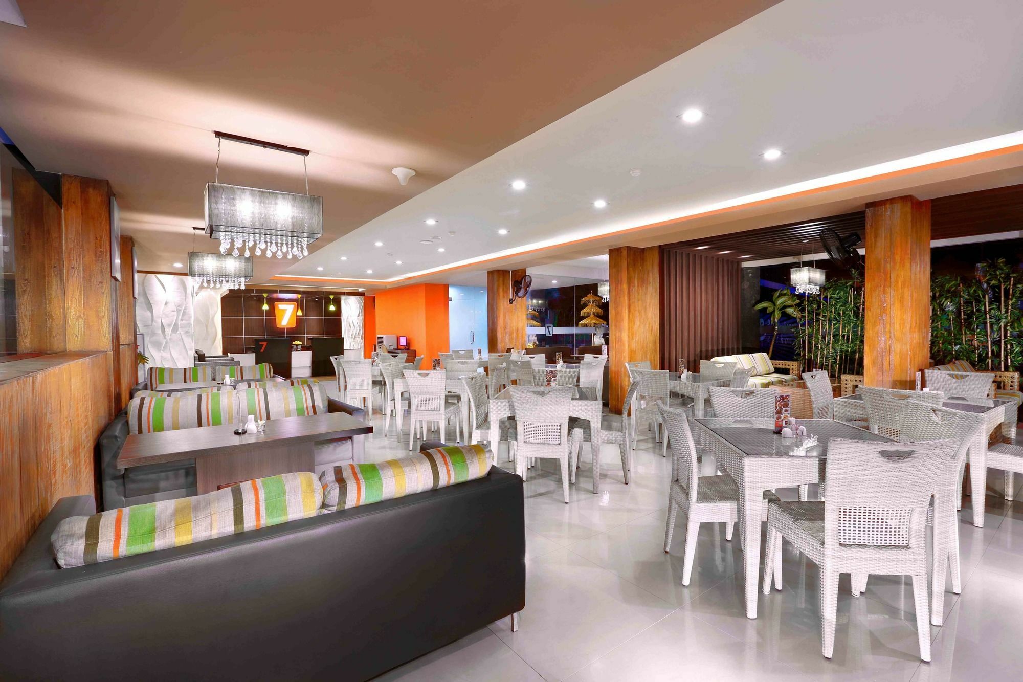 Sun Royal Hotel Kuta Lombok Exteriér fotografie