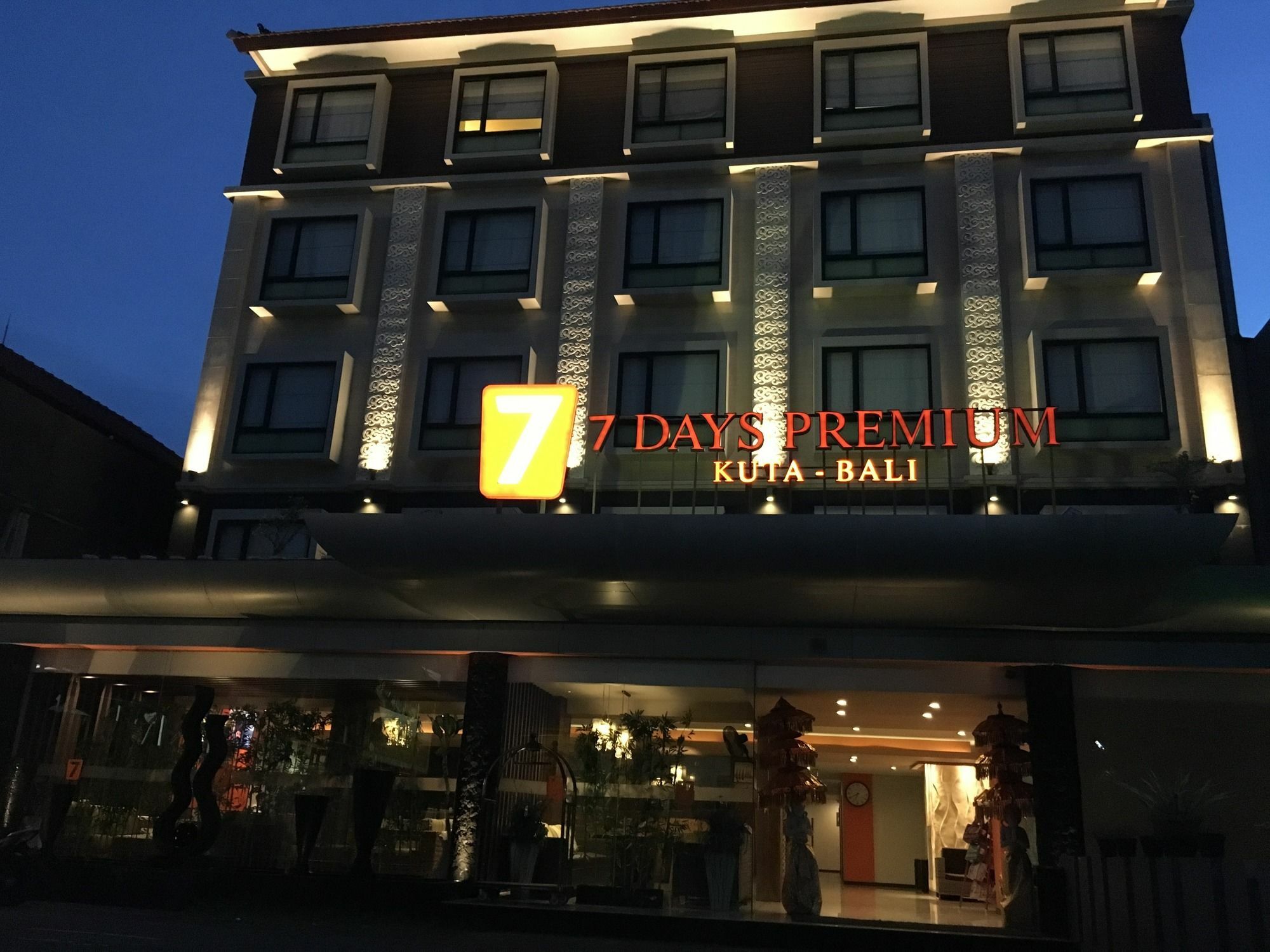 Sun Royal Hotel Kuta Lombok Exteriér fotografie